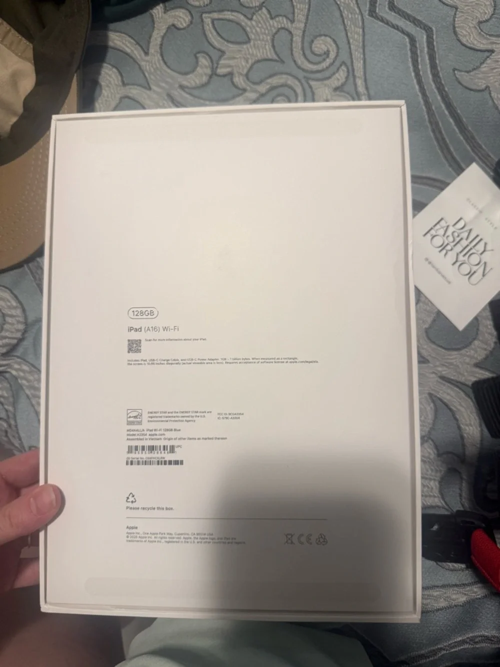 Apple iPad Wi‑Fi 128GB with Apple Pencil